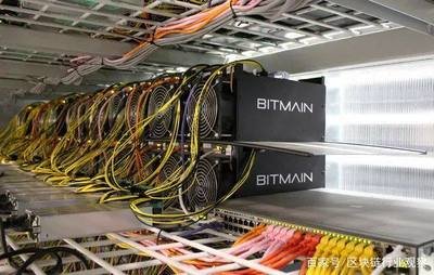 Large scale mining farm with rows of mining machines operating under efficient cooling systems